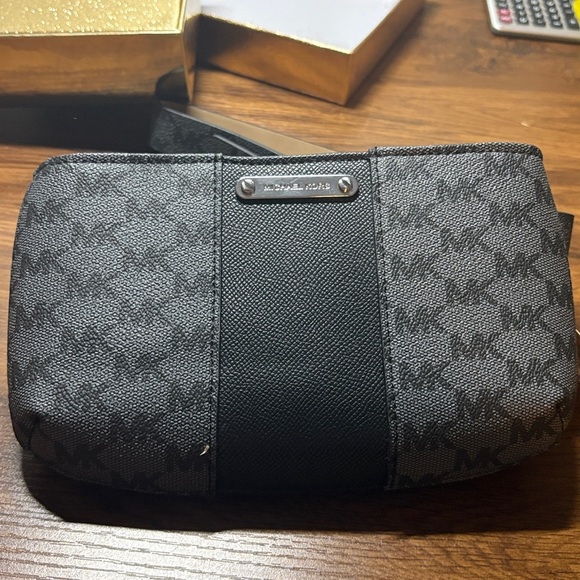 Michael Kors Charcoal and Black Belt Bag - Picture 2 of 6